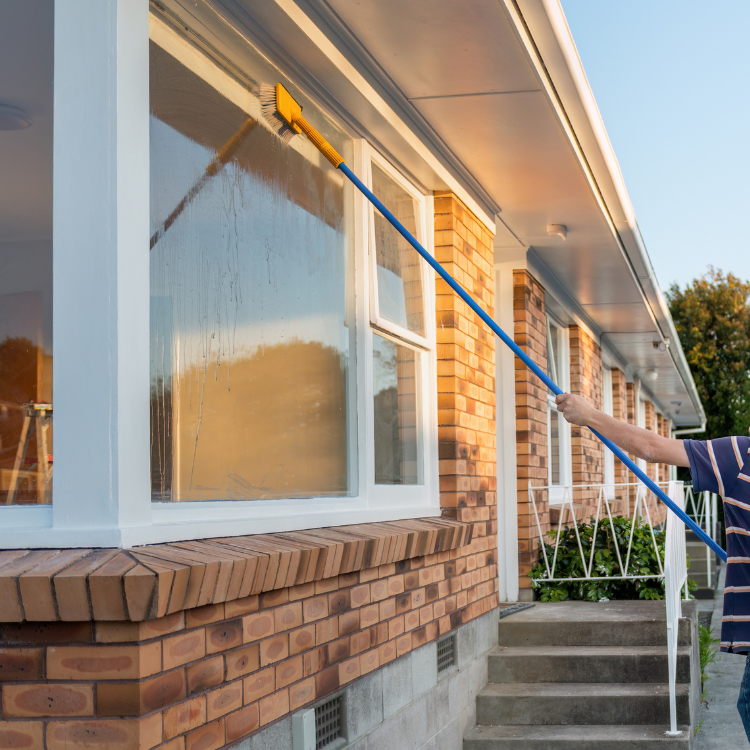 Window Cleaning in Sioux Falls, SD Window Cleaning in Sioux Falls, SD